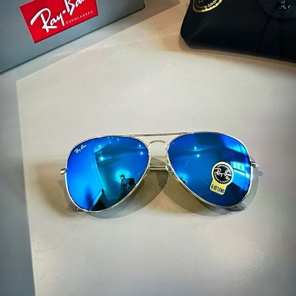 Ray-Ban Aviator Flash Lenses Sunglasses - Picture 4 of 8
